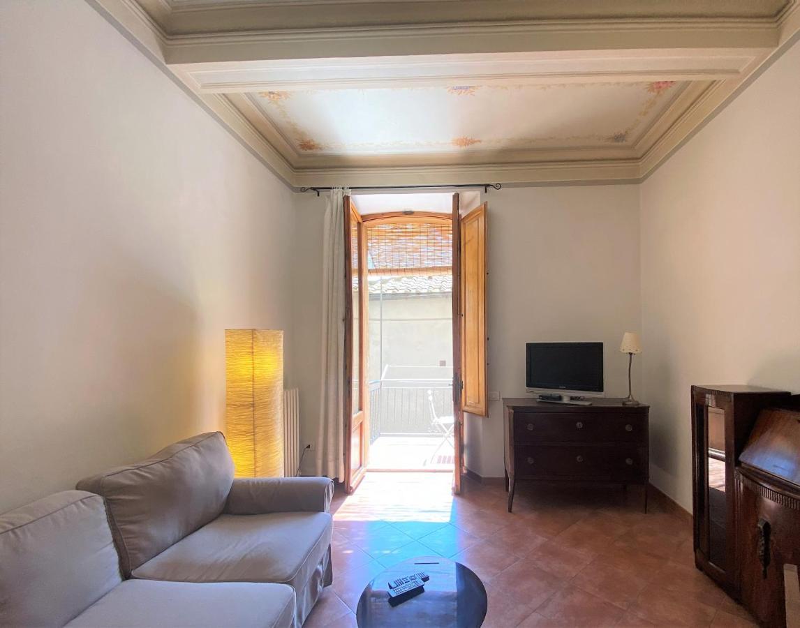 La Fonte-With Balcony Close By Piazza Del Campo Siena Bagian luar foto